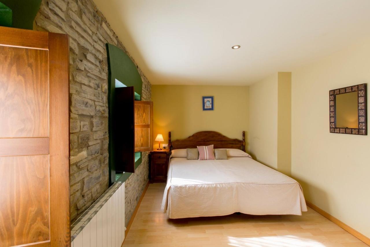 Hotel Rural Los Cerezos De Yanguas Екстер'єр фото